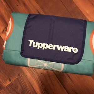 Tupperware blanket